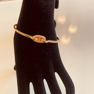 Elegant 18k Gold Plated Bracelet Water Resistant/Non Tarnished